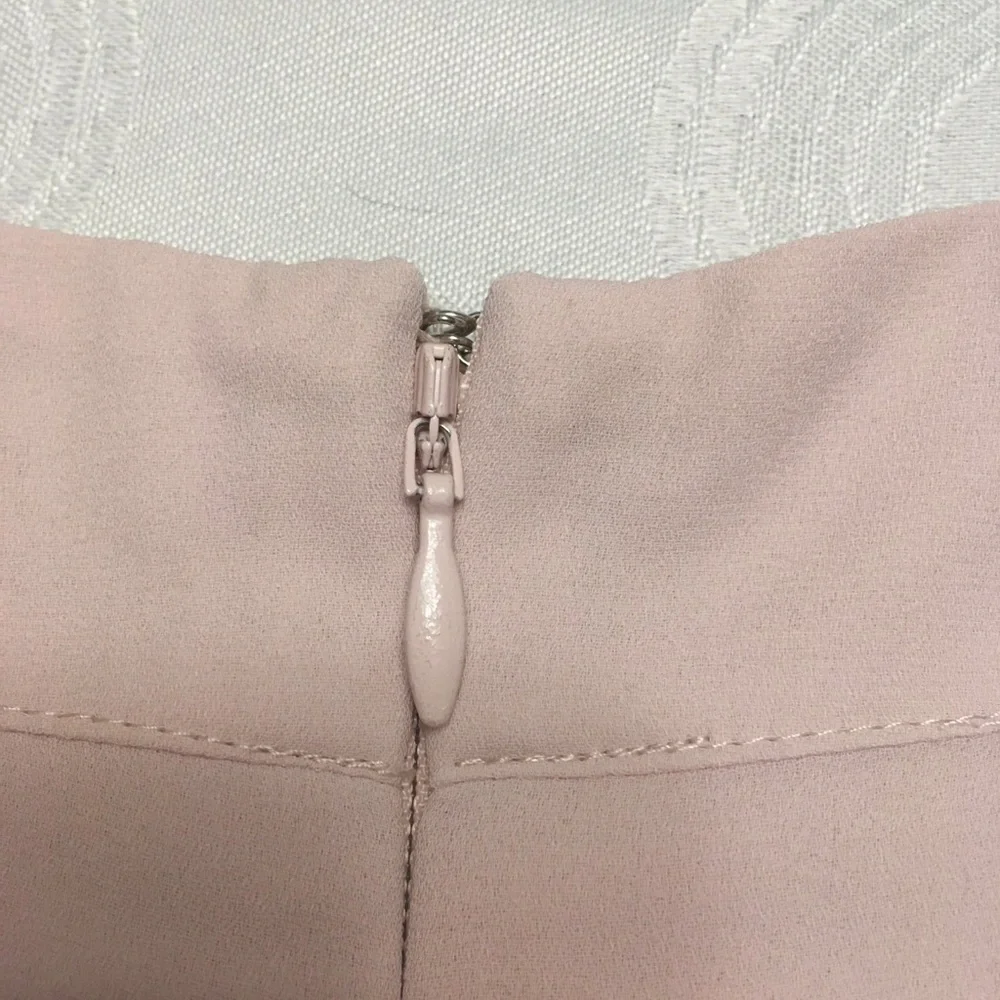 Shorts - Picture 4 of 4